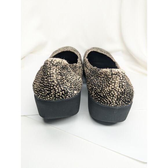 FitFlop Ballet Shoes Womens 40 Brown Calf Hair Animal Print Coastal Beachy Comfy - Picture 3 of 8